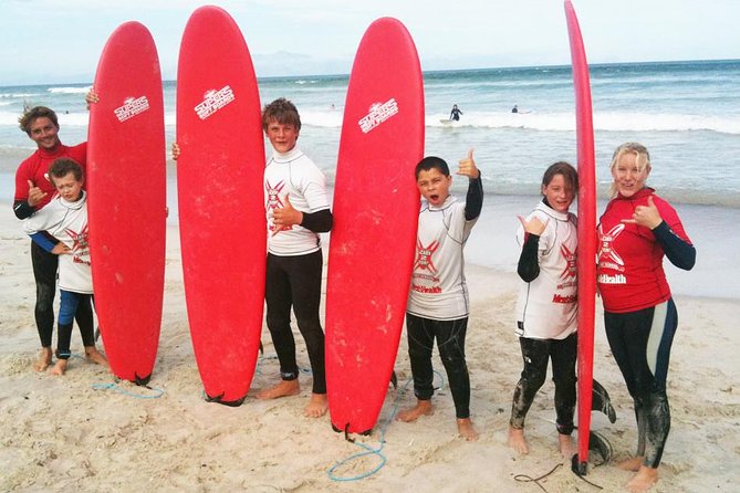 Group Surfing Lesson - Highlights of the Experience