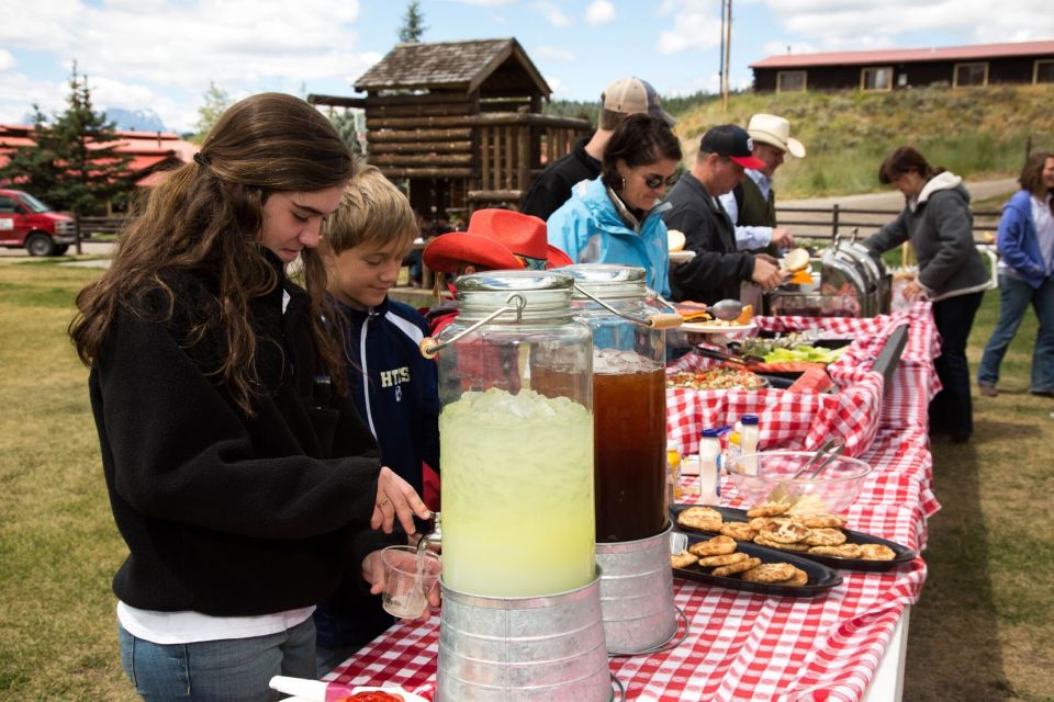 Jackson Hole: Dinner Cookout & Bridger-Teton Horseback Ride - Riding Trails and Aspen Groves