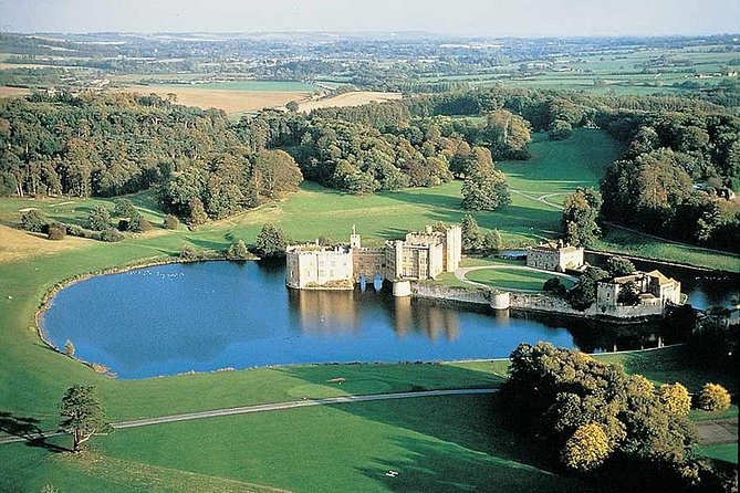 Leeds Castle, Canterbury and White Cliffs of Dover Private Car Tour - Exploring Historic Locations