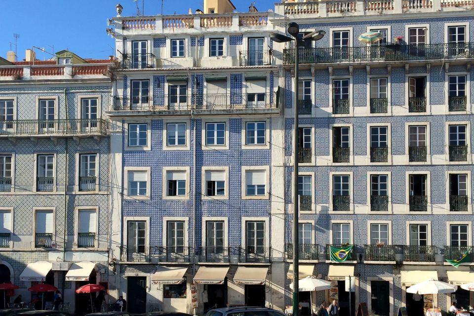 Lisbon: Old Quarter Highlights Tour - Restauradores and Rossio Discoveries