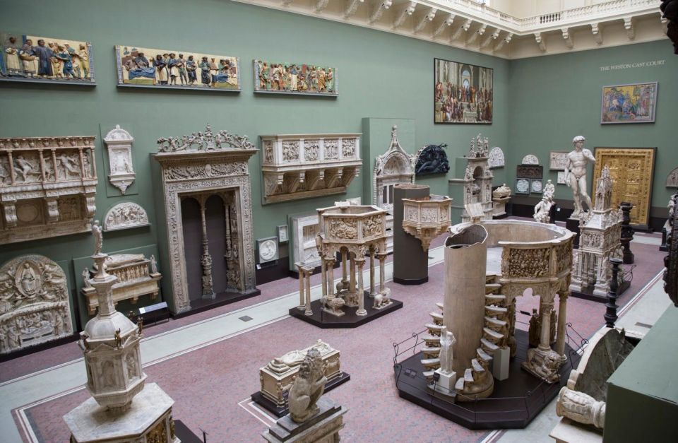 London: Victoria and Albert Museum Audio Guide - Trajans Column: Narratives and Significance