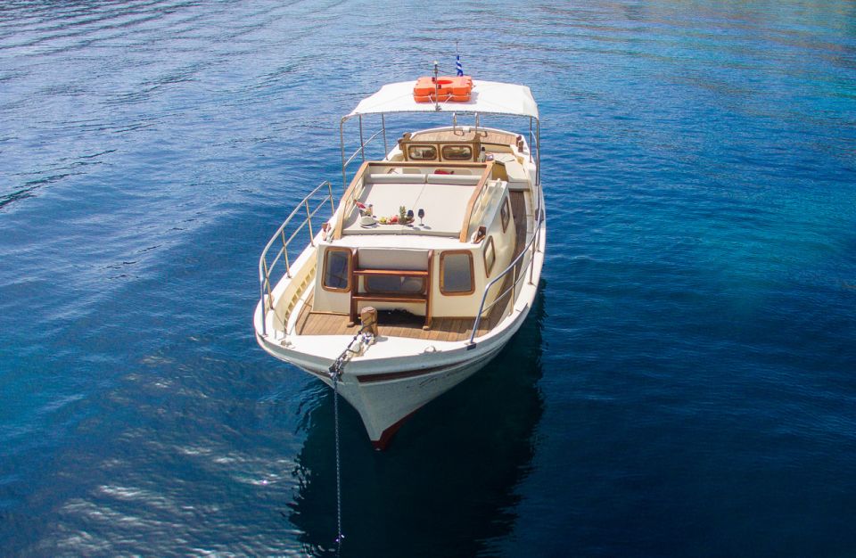 Mykonos: Private Cruise by Wooden Boat With Snorkeling - Boat and Captaincy