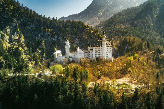 Neuschwanstein Castle and Highline 179 Private Tour From Munich - Hassle-free Logistics