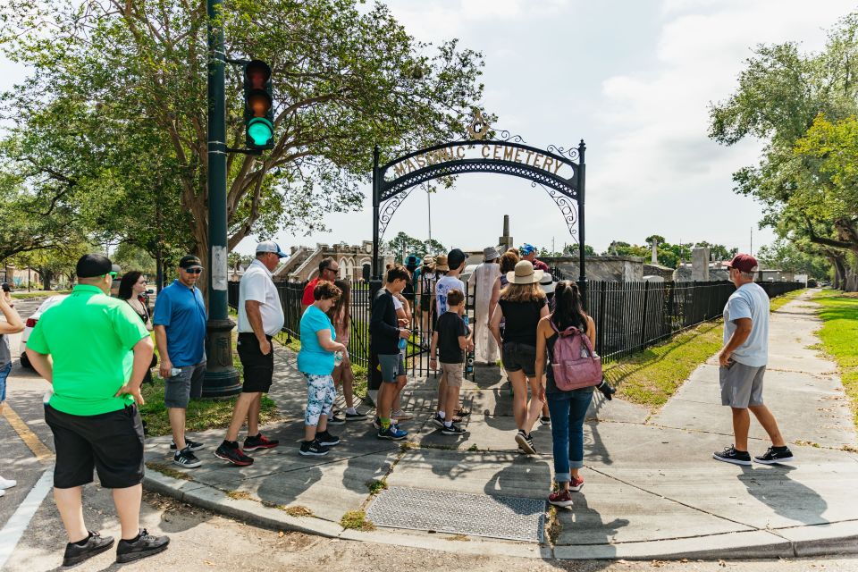 New Orleans: Cemetery Tour - Inclusions and Additional Information