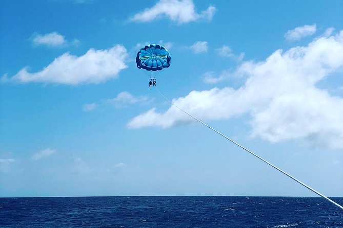 Noord Parasailing With Unparalleled Views - Group Size