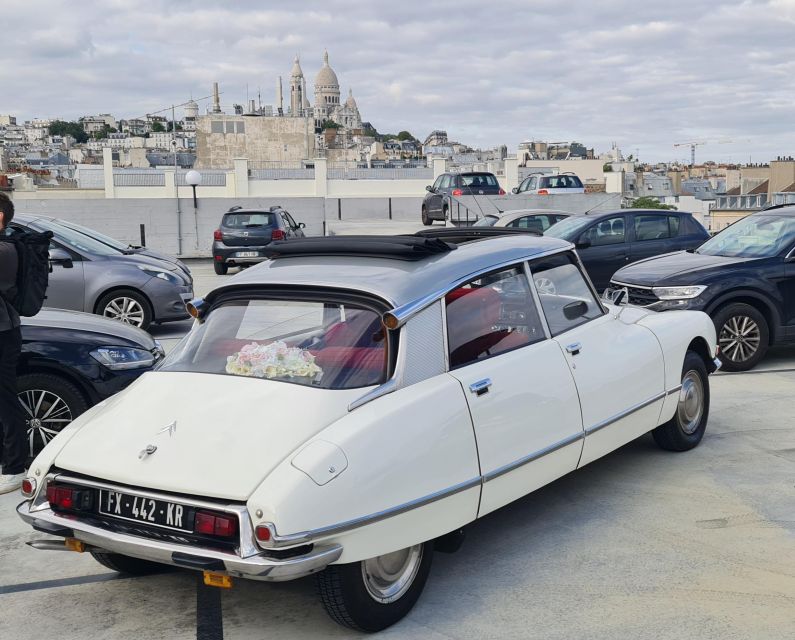 Paris: City Discovery Tour by Vintage Citroën DS Car - Vintage Citroën DS Car Exploration