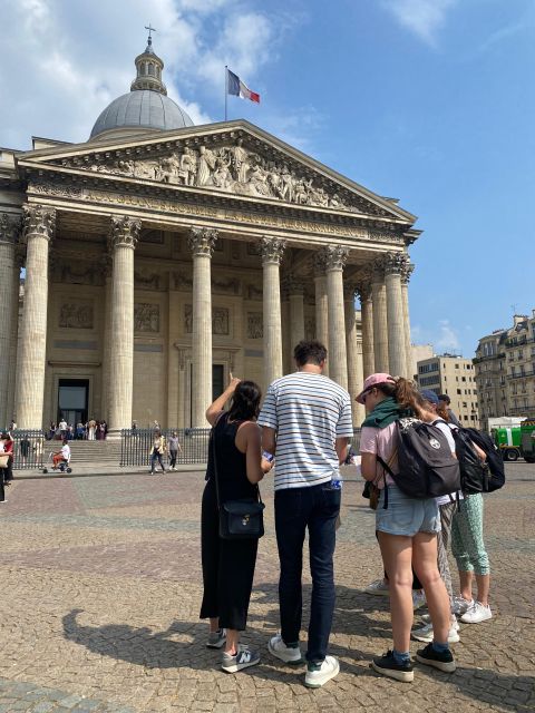 Paris: Guided Treasure Hunt From the Panthéon to the Louvre - Tour Inclusions and Presents