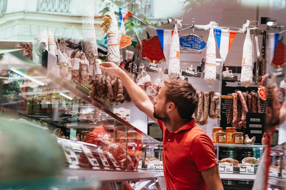 Paris: Montmartre Food and Wine Guided Tour - Indulge in Choux À La Crème