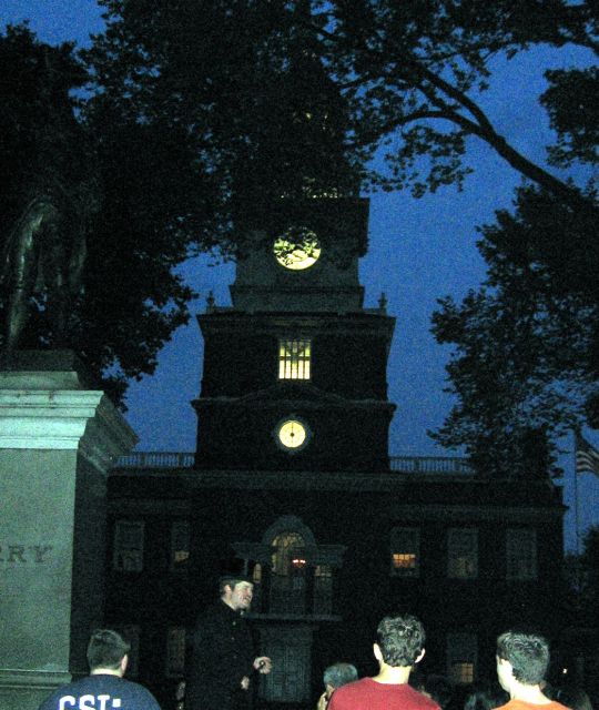 Philadelphia Ghost Tour by Candlelight - Exploring Independence Park