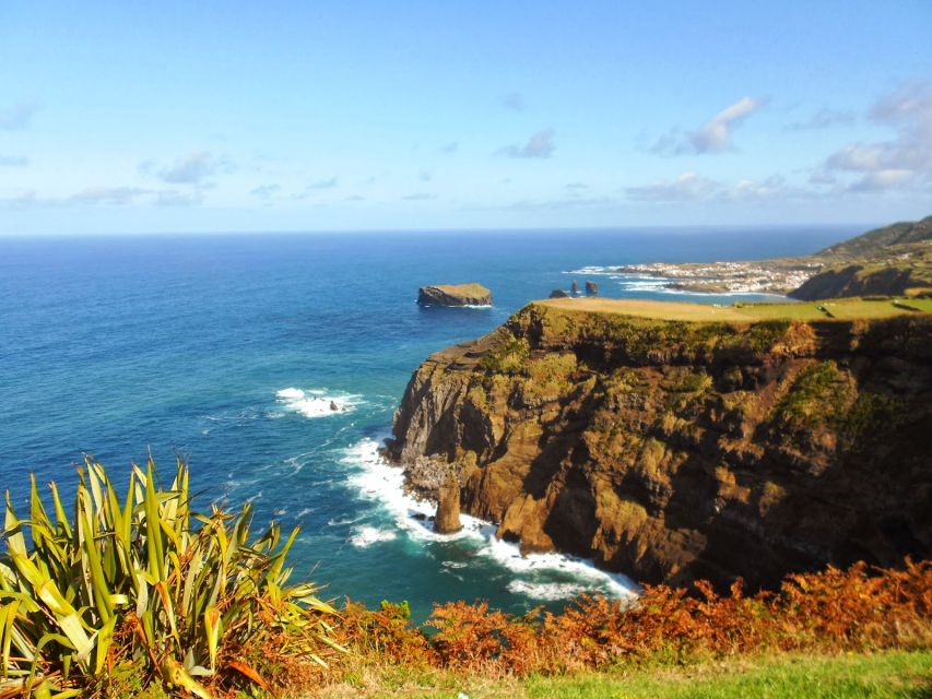 Ponta Delgada: Sete Cidades & Lagoa Do Fogo Tour With Lunch - Tour Logistics