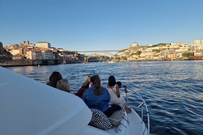 Porto: Private 6 Bridges Tour by Yacht - Tour Duration