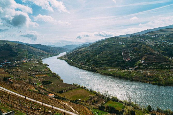 PRIVATE Day Trip Through Enchanting Douro Valley by Car & Boat - Personalized Guided Douro Valley Tour