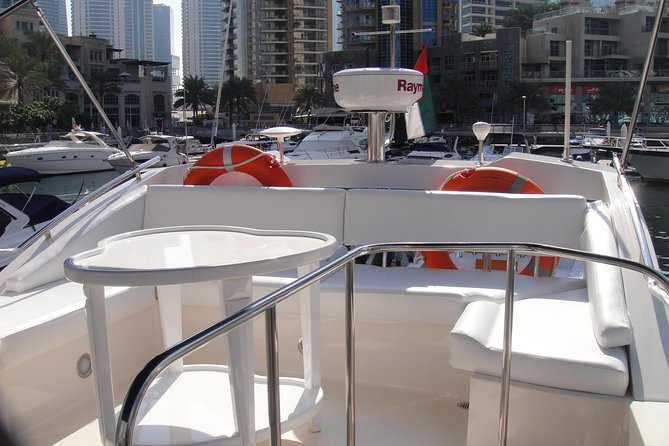 Private Dubai Yacht Tour With Swimming (2, 3, or 4- Hours) - Yacht Tour Options