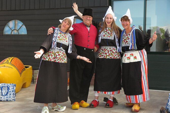 Private Tour of Simonehoeve Cheese Farm and Clog Factory - Booking and Scheduling