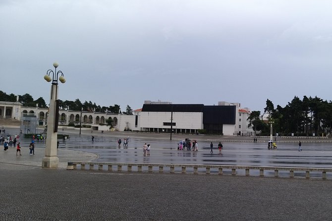 Private Tour to Fatima Sanctuary and the Little Shepherds Houses - Transportation and Inclusions