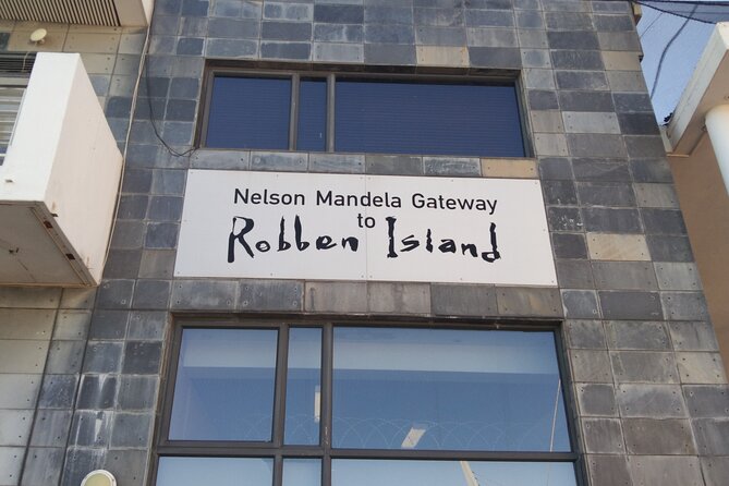 Robben Island Tour Including Pick up & Drop off From Cape Town - Cancellation and Refund Policy