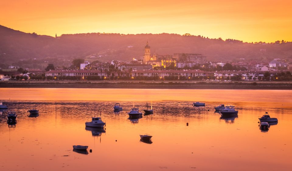 Saint-Jean-de-Luz and Hondarribia Private Tour - Personalized Experience