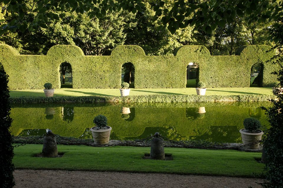 Salignac-Eyvigues: Gardens of Eyrignac Manor Entry Ticket - Botanical Paths and Trail Access