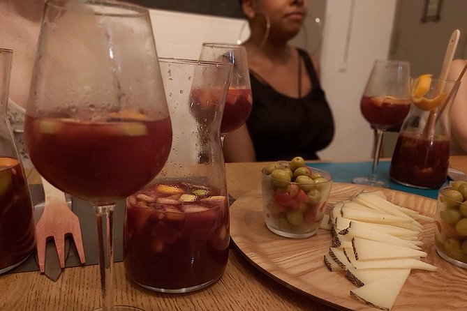 Sangria Cultural Workshop With Tapas - Small-Group Experience