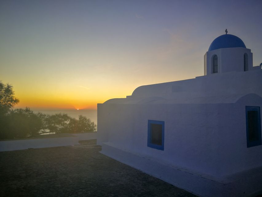 Santorini: Private Sunrise Tour With Breakfast and Oia Visit - Tour Highlights