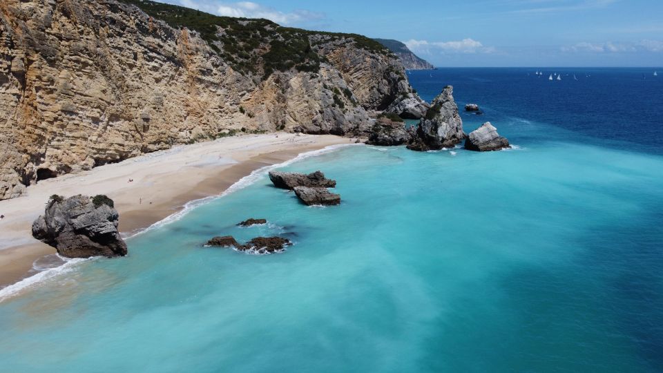 Sesimbra: Private Boat Tour Beaches of Arrábida Natural Park - Meeting Point