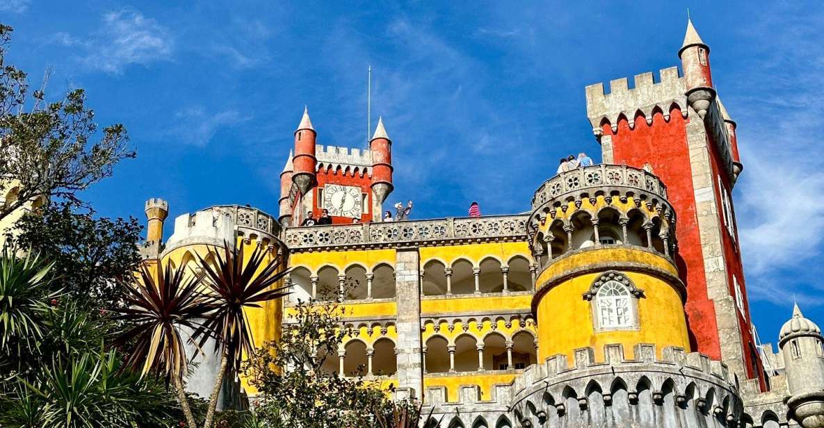 Sintra: Highlights Tour, Coastline and Cascais - Lunch Break