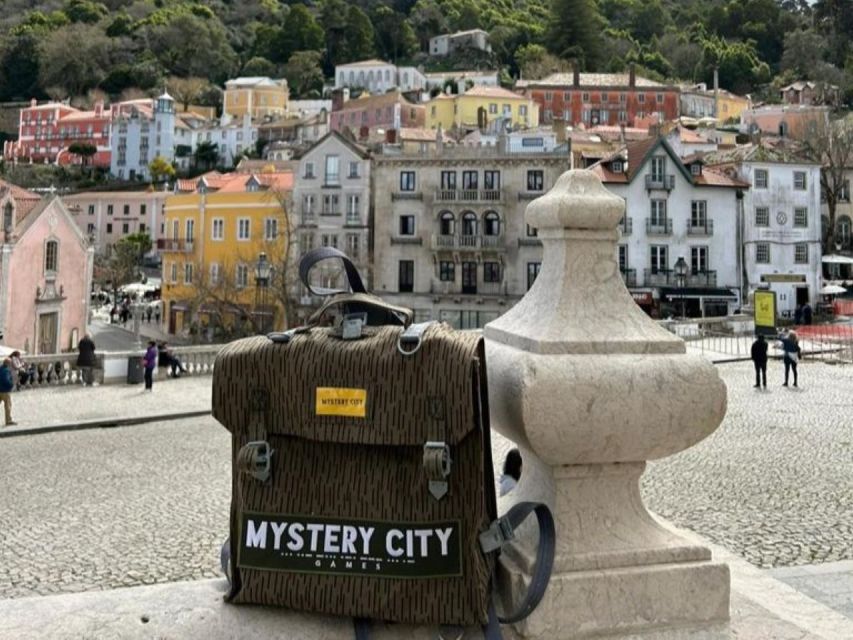 Sintra: Treasure Hunt & Walking Tour The Kings Secret - Visiting Sintra Palace