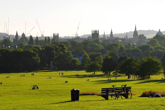 Spencers Tour of Oxford - 2 Hour (25% of Fee to Local Charities) - Local Charity Support