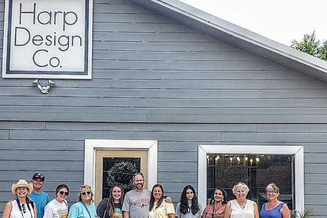 Top Waco Fixer Upper/City Tour: 5 Star, Award Winning, Affordable - Discounted Shopping Opportunities