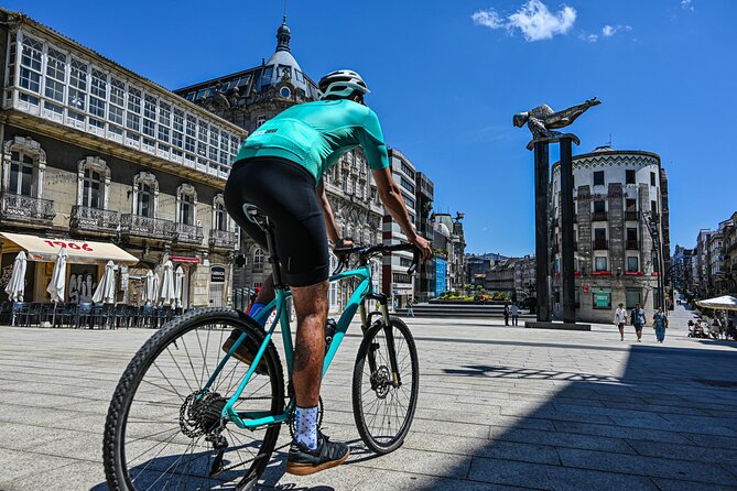 Tour of the Main Points of Interest and the Coast of Vigo - Admiring Vigos Coastal Landscapes