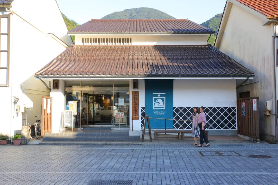 Tsuwano Old Town Tour Review - Japanese Cityscapes