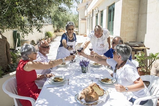 Typical Dining & Cooking Demo at Locals Home in Florence - Health and Safety Measures