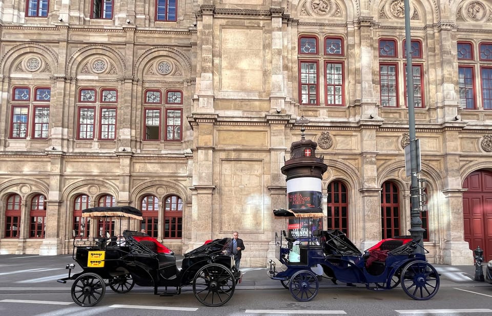 Vienna: Royal E-Carriage Sightseeing Tour Incl. Prosecco - Complimentary Beverages