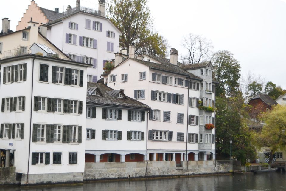 Zurich: First Discovery Walk and Reading Walking Tour - What to Bring