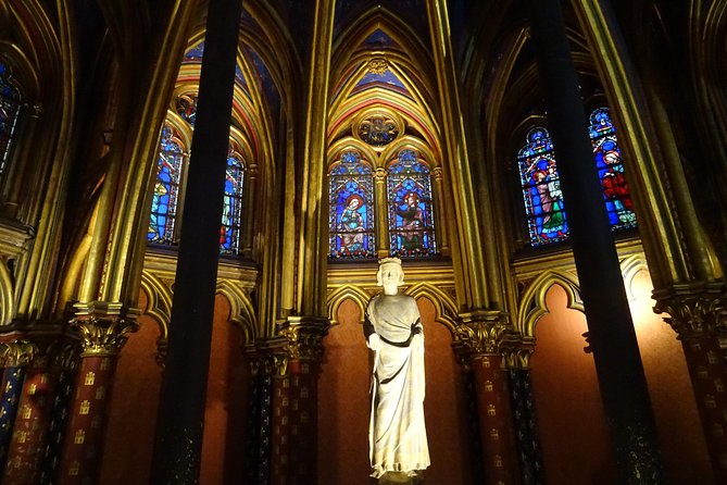 1h Guided Tour Sainte Chapelle- Fast Access - ENG / ESP - Group Size and Language