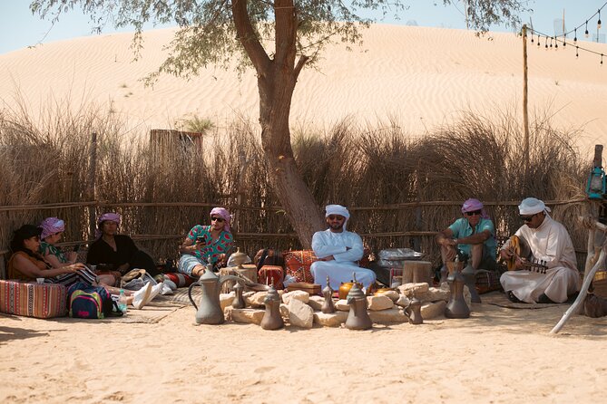 Al Marmoom Oasis Luxury Tent With Bedouin Dinner - Henna Painting and Bedouin Hospitality