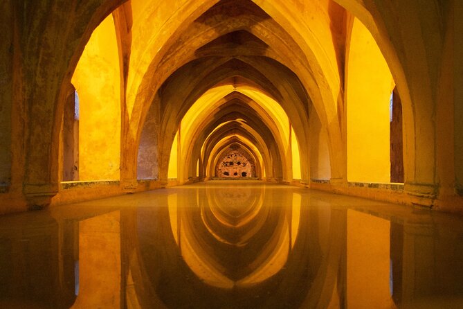 Alcazar of Seville Private Tour - Alcazars Moorish Architecture