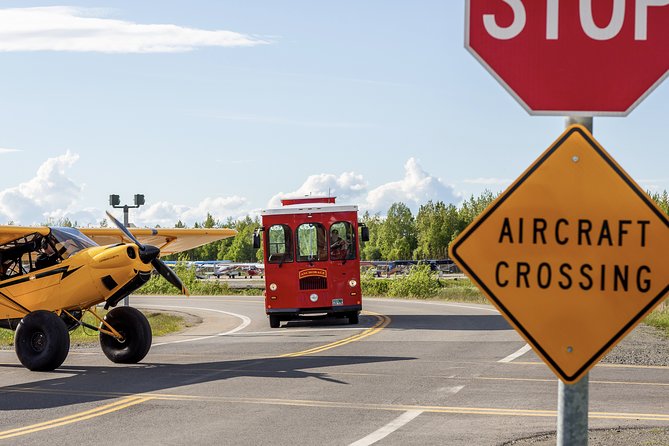 Anchorage Trolley Tour - Knowledgeable and Entertaining Guides