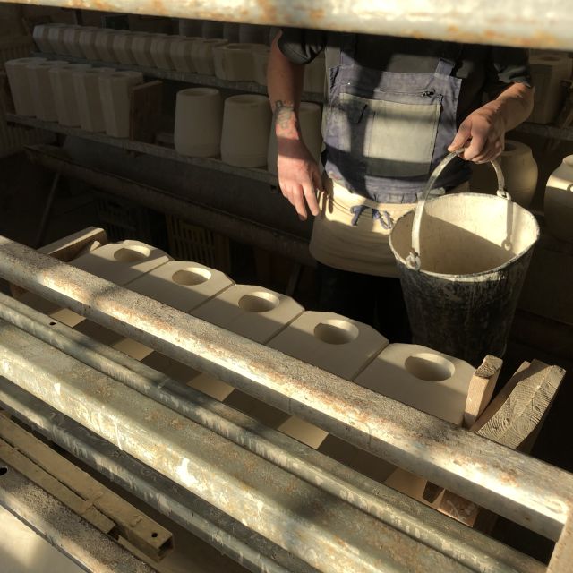 Berlin-Marwitz: Factory Tour of Hedwig Bollhagen Ceramics - Traditional Ceramic Production Methods