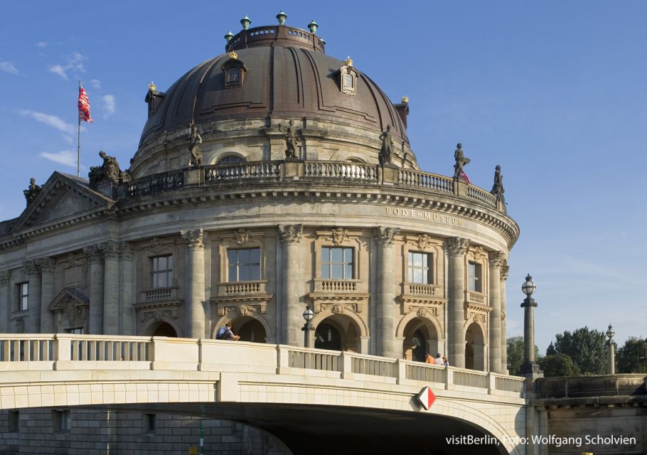 Berlin WelcomeCard: Museum Island & Public Transport - Free Public Transport