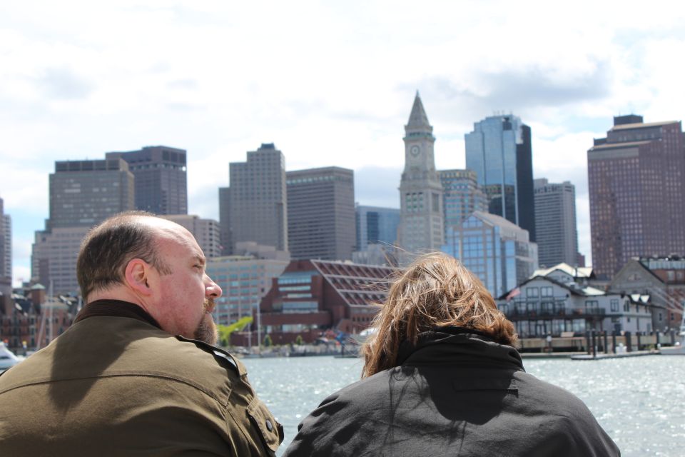 Boston Harbor Fall Foliage Weekend Brunch Cruise - Cruising Routes and Sights