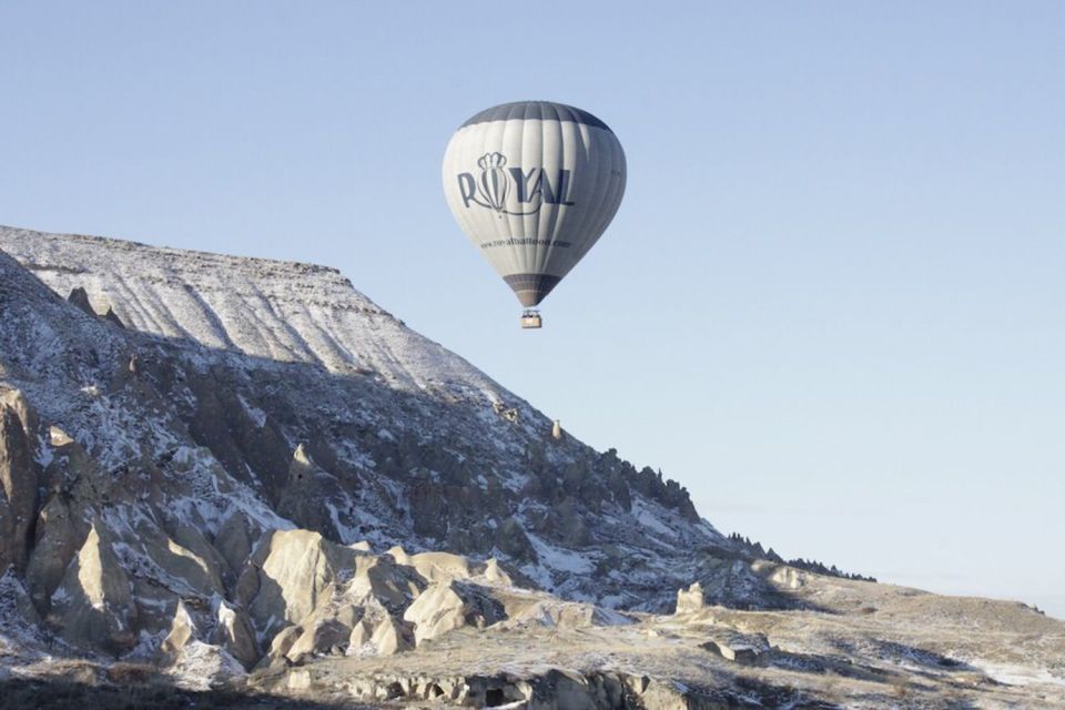 Cappadocia: Royal Queen Hot Air Balloon Tour at Sunrise - Commemorative Flight Medallion