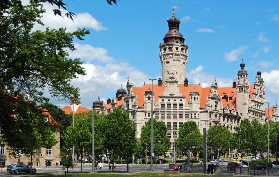 City Tour on Foot, by S-Bahn and Tram - Cancellation and Payment