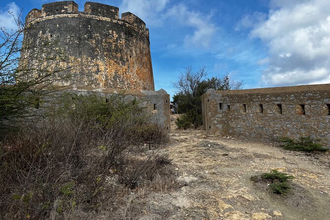 Curacao: Small Group Bus Sightseeing Tour & Snorkling Trip - Booking and Confirmation