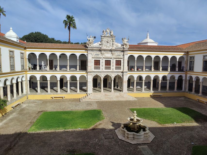 Évora: Christian Heritage Private Walking Tour - Admissions Included