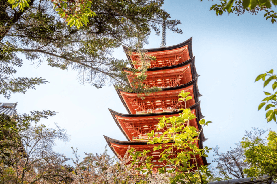 From Osaka/Kyoto: Hiroshima and Miyajima Private Tour - Miyajima Island: Itsukushima Shrine