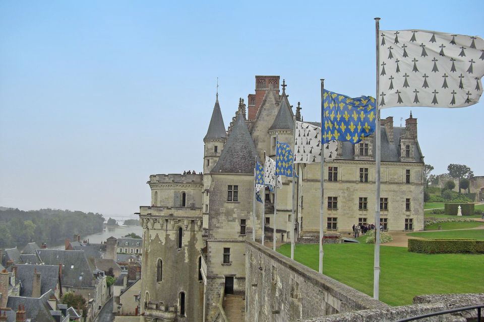 From Paris: Small-Group Loire Valley Castles Full-Day Tour - Tour Highlights and Inclusions