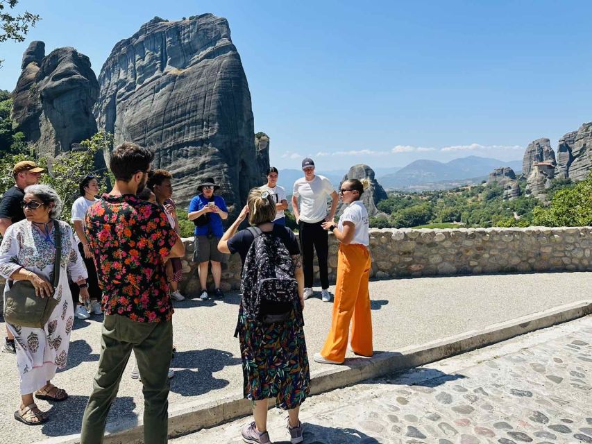 From Thessaloniki : Full-Day Bus Trip to Meteora W/ Guide - Bus Travel to Kalambaka