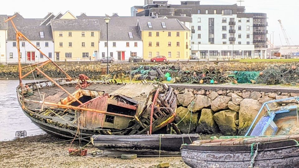 Galway: Old Town Self-Guided Walking Tour - Exploring Galways Historic Quarter