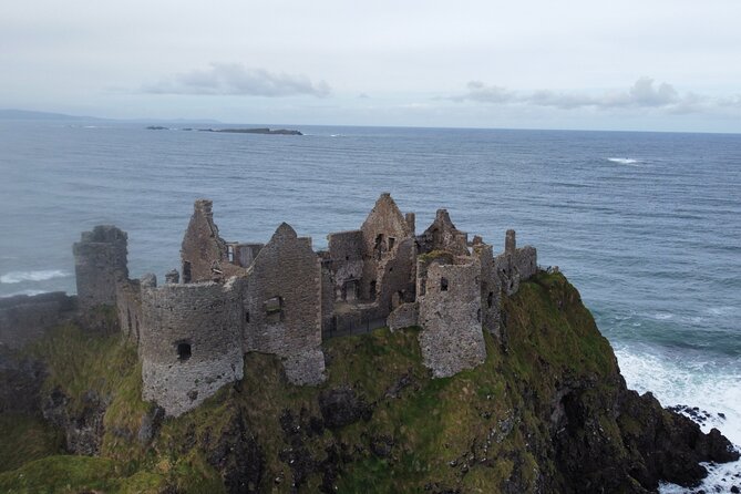 Giants Causeway Private Tour From Belfast - Crossing the Carrick-a-Rede Rope Bridge